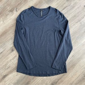 Lululemon Men's Size Large 5 Year Basic Tee Athletic Crew Neck Navy Blue LS